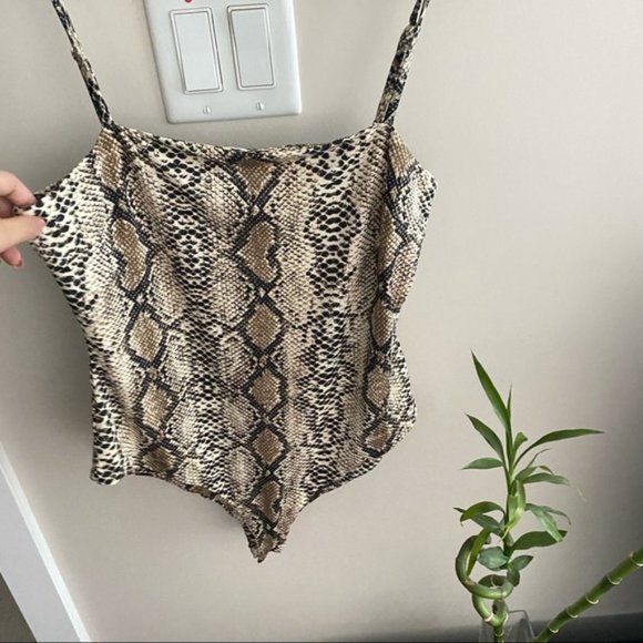 PRINCESS POLLY Brown Snakeskin Straight Neck Bodysuit - Picture 3 of 7